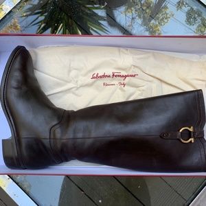 Salvatore Ferragamo Fersea Gancini Riding Boots